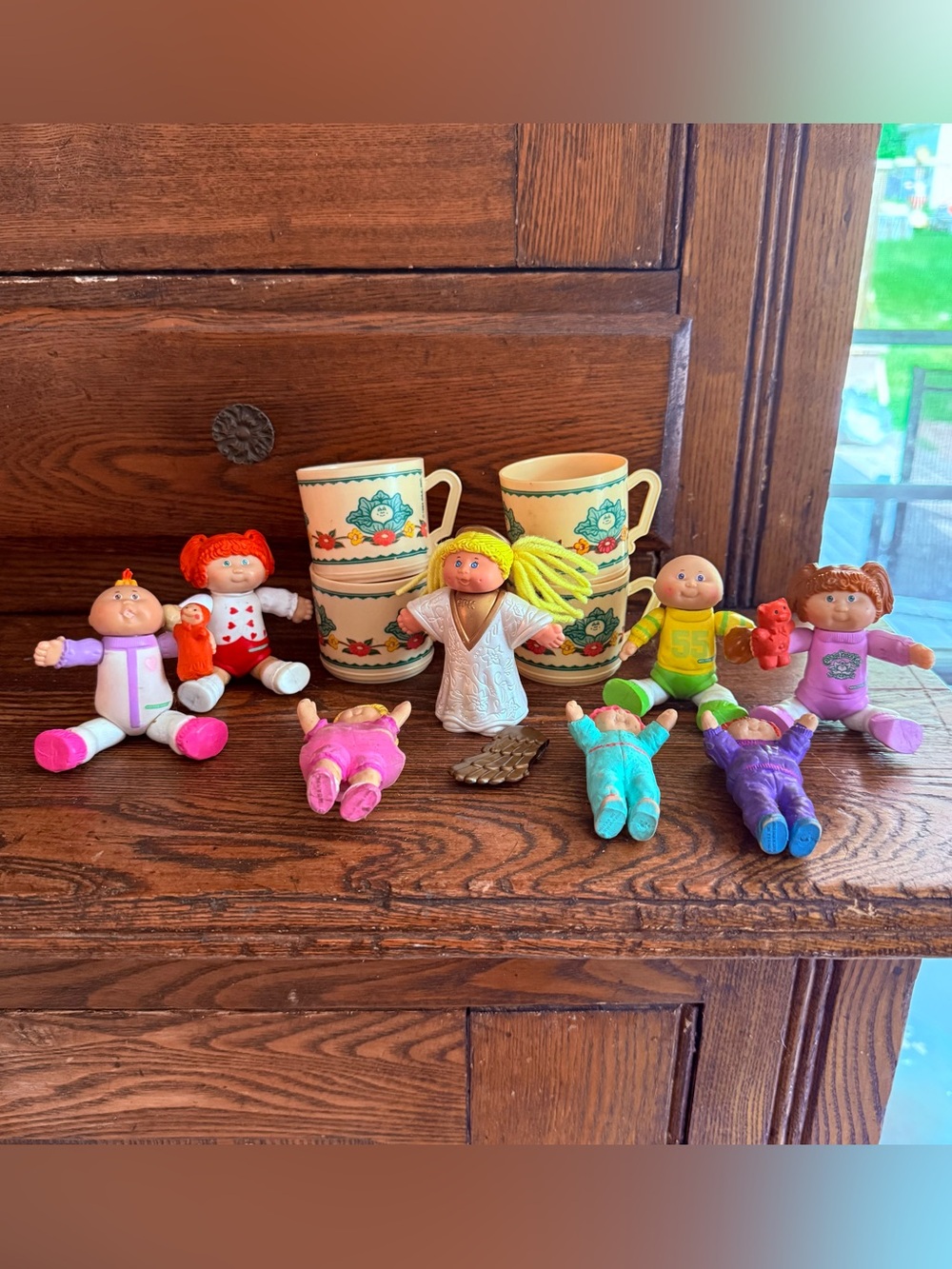 VTG Cabbage Patch Doll And Dish Lot Assortment 1980s Kids Toys Cups Nostalgic